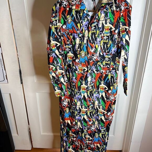 Dolls Kill x DC Living Legends Boiler Suit Dc Comic Jumpsuit Size Small - Picture 2 of 8